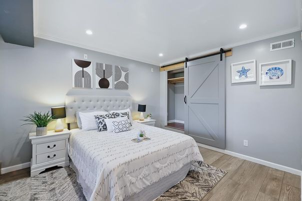 Bedroom, Interior, Recessed Lighting, Wood Texture Flooring