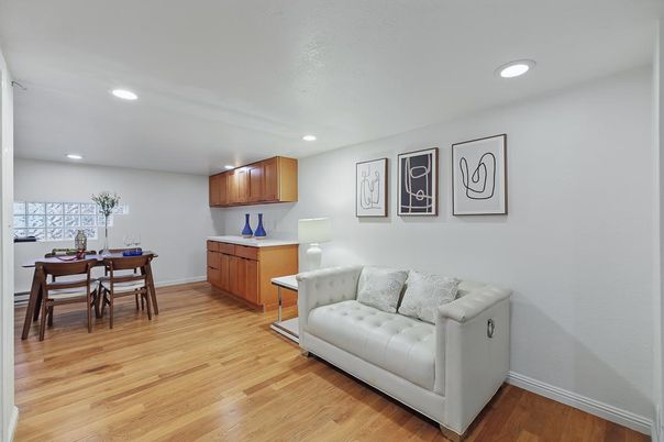 Dining room, Interior, Recessed Lighting, Wood Texture Flooring