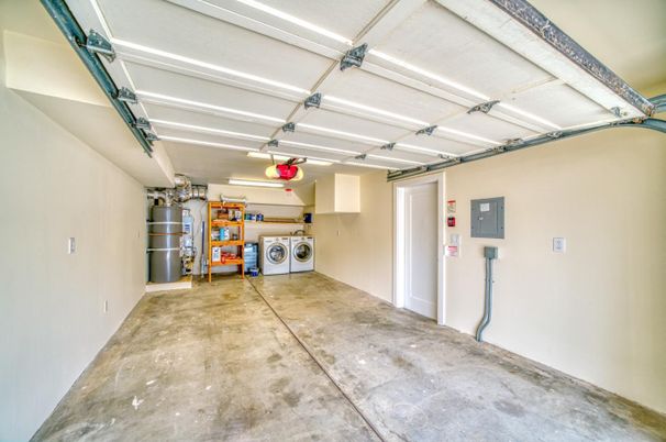 Garage, Interior, Washer