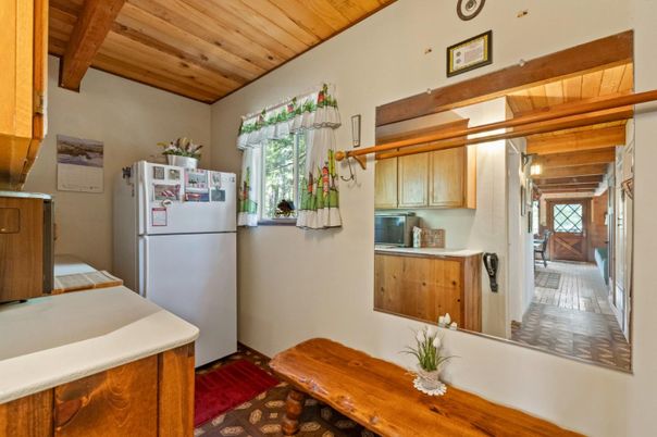 Interior, Kitchen, Washer, Wooden Beams, Wooden Ceilings