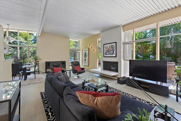 Dining room, Fireplace, Interior, Living room