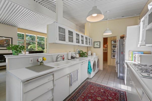 Interior, Kitchen, Pendant Lights, Washer