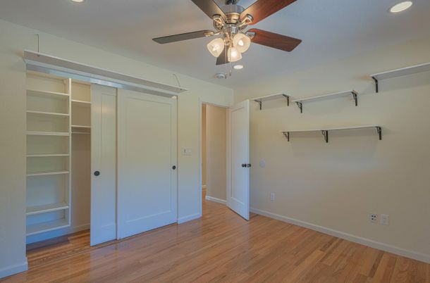 Empty room, Interior, Recessed Lighting, Wood Texture Flooring