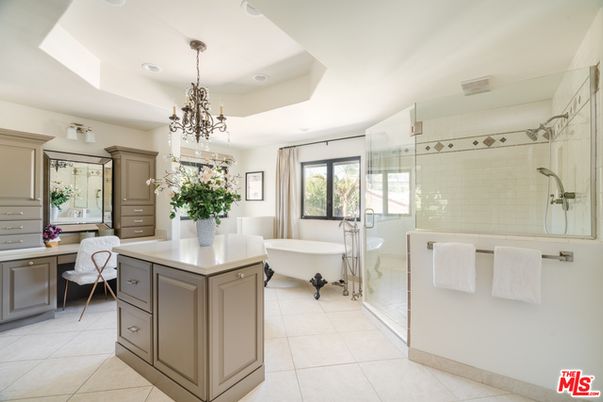 Bathroom, Chandelier, Free Standing Baths, Glass Shower, Interior, Recessed Lighting