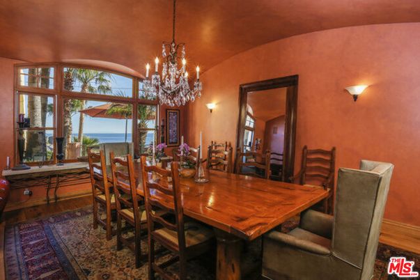 Chandelier, Dining room, Interior, Water, Wood Texture Flooring