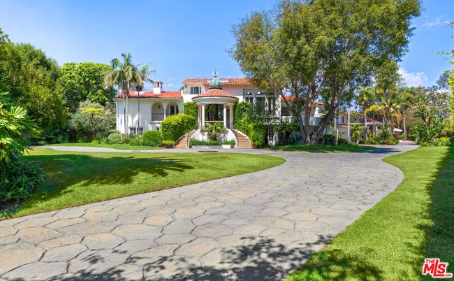 Backyard, Exterior, Facade, Spanish Mediterranean