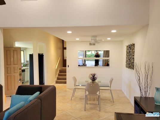 Dining room, Interior, Recessed Lighting