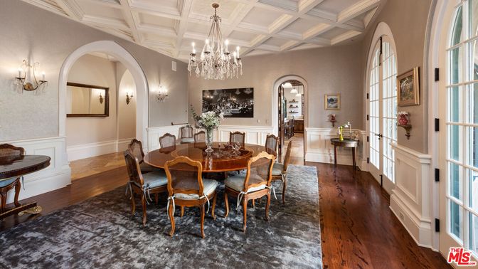 Chandelier, Dining room, Interior, Wood Texture Flooring