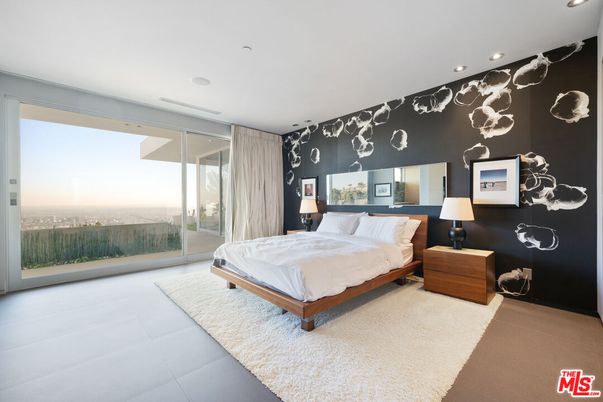 Bedroom, Interior, Recessed Lighting, Water