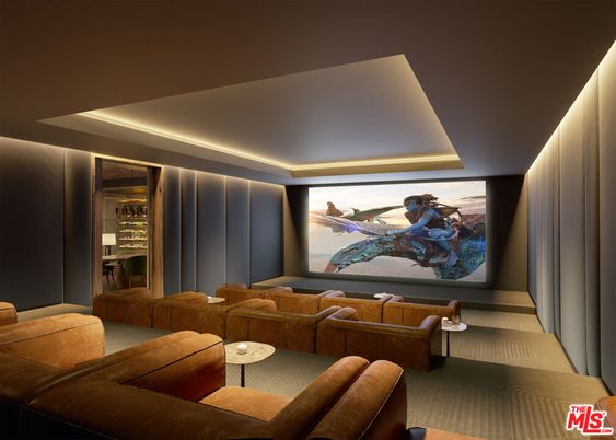 Interior, Projection Screen, Recessed Lighting, Theatre Room