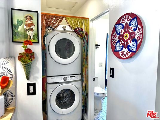 Bathroom, Interior, Utility Closets, Washer