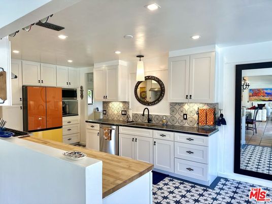 Interior, Kitchen, Pendant Lights, Recessed Lighting