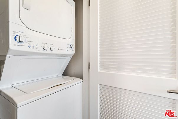 Interior, Utility Closets, Washer