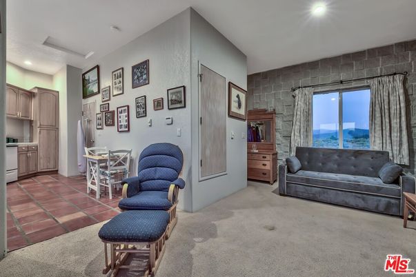 Dining room, Interior, Kitchen, Recessed Lighting, Stone Walls