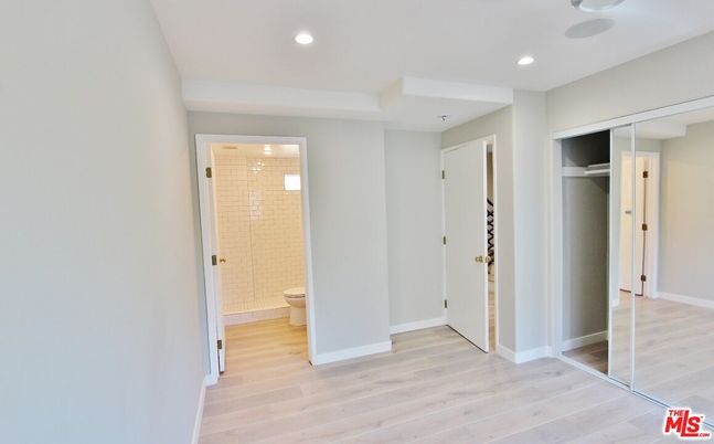 Bathroom, Interior, Recessed Lighting, Wood Texture Flooring