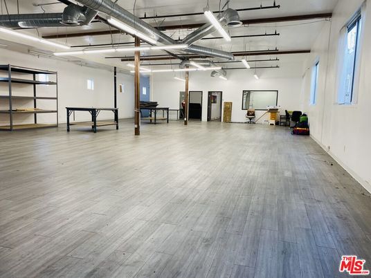 Garage, Interior, Wood Texture Flooring
