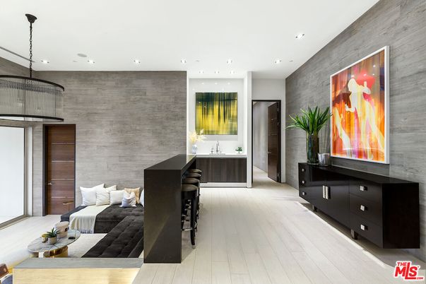 Interior, Pendant Lights, Recessed Lighting, Wood Texture Flooring