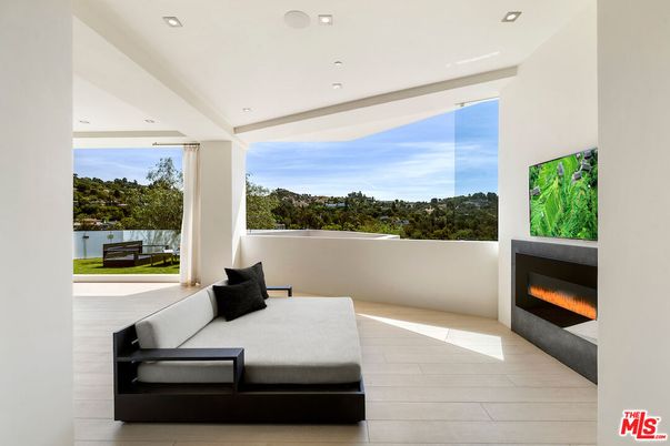 Fireplace, Interior, Recessed Lighting, Wood Texture Flooring