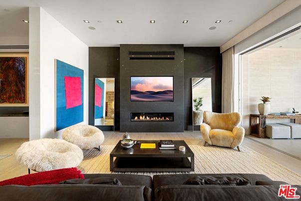 Fireplace, Interior, Living room, Recessed Lighting