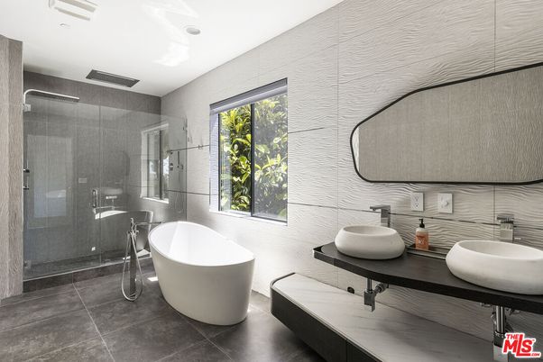 Bathroom, Dual Sink Vanities, Free Standing Baths, Glass Shower, Interior, Recessed Lighting