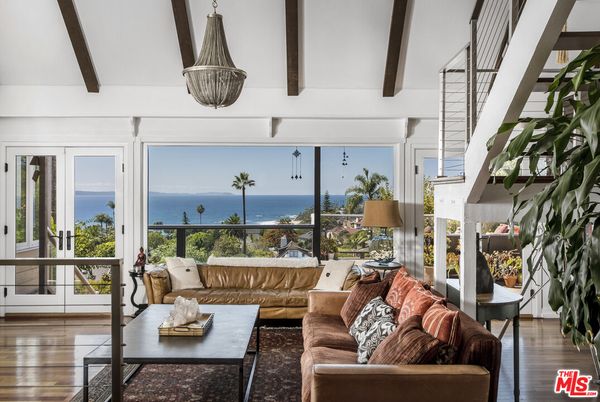 Interior, Living room, Pendant Lights, Water, Wooden Beams, Wood Texture Flooring