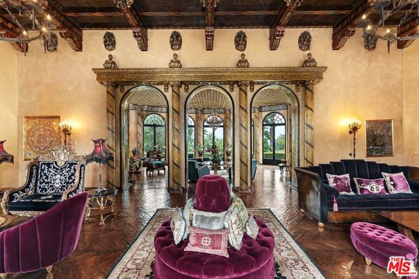 Chandelier, Interior, Living room, Wooden Beams, Wood Texture Flooring