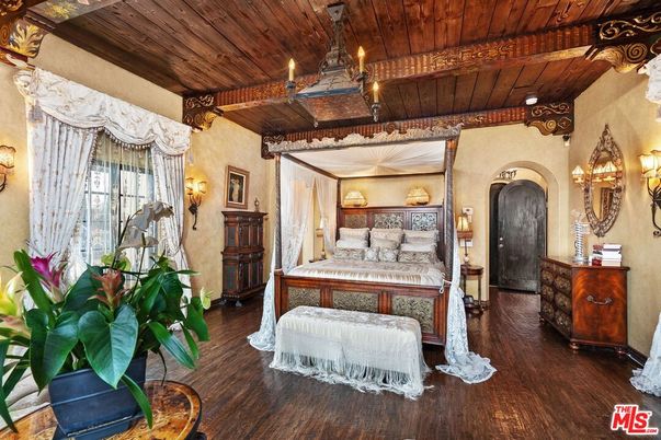 Bedroom, Interior, Wooden Beams, Wooden Ceilings, Wood Texture Flooring