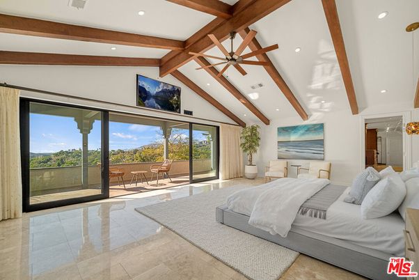 Bedroom, Interior, Recessed Lighting, Wooden Beams