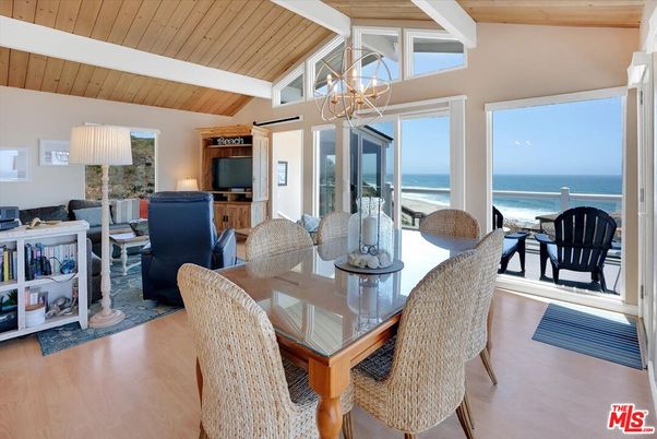 Dining room, Interior, Living room, Water, Wooden Beams, Wooden Ceilings, Wood Texture Flooring