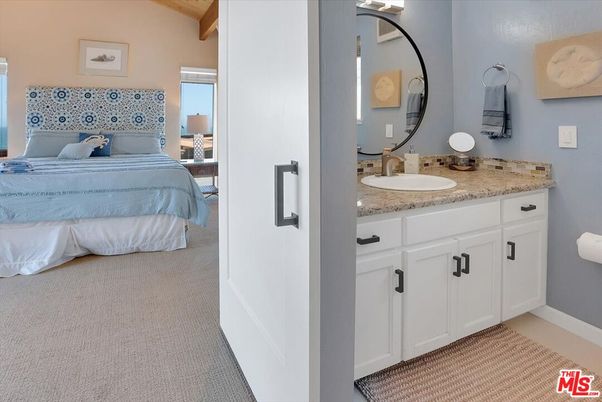 Bathroom, Bedroom, Interior, Wooden Beams