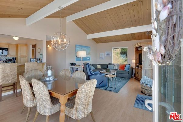 Chandelier, Dining room, Interior, Kitchen, Living room, Pendant Lights, Wooden Beams, Wooden Ceilings, Wood Texture Flooring