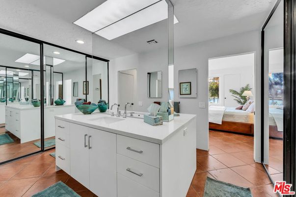 Bathroom, Bedroom, Dual Sink Vanities, Interior, Recessed Lighting