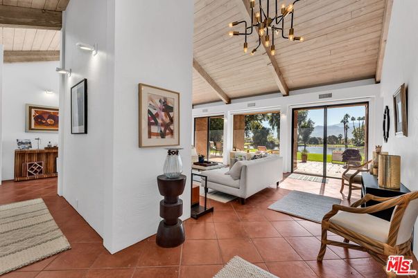 Interior, Living room, Pendant Lights, Wooden Beams, Wooden Ceilings