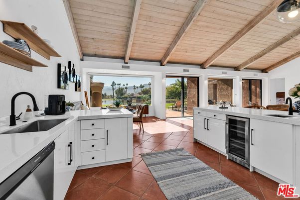 Interior, Kitchen, Stainless Steel Appliances, Wooden Beams, Wooden Ceilings