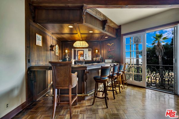 Interior, Recessed Lighting, Wood Texture Flooring, Wooden Walls