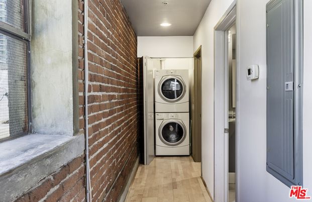 Interior, Recessed Lighting, Stone Walls, Utility Closets, Washer, Wood Texture Flooring