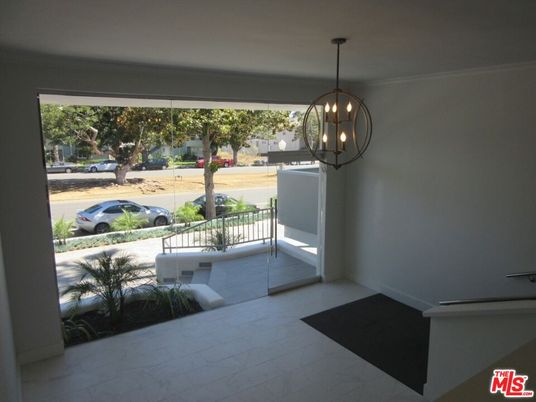 Chandelier, Interior, Marble, Pendant Lights