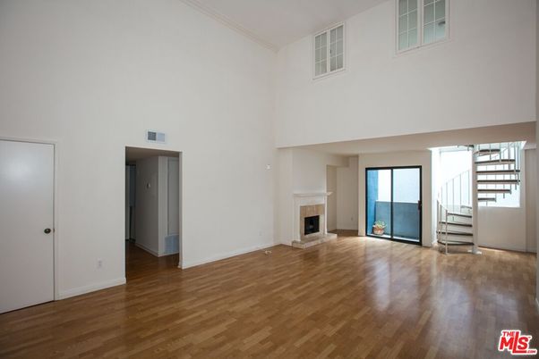 Empty room, Fireplace, Interior, Wood Texture Flooring