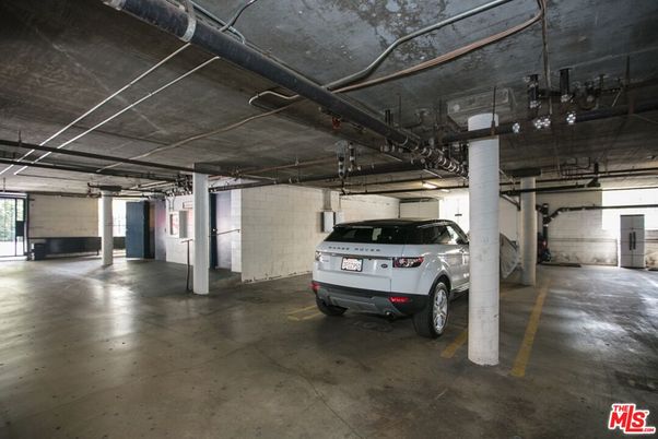 Garage, Interior, Stone Walls