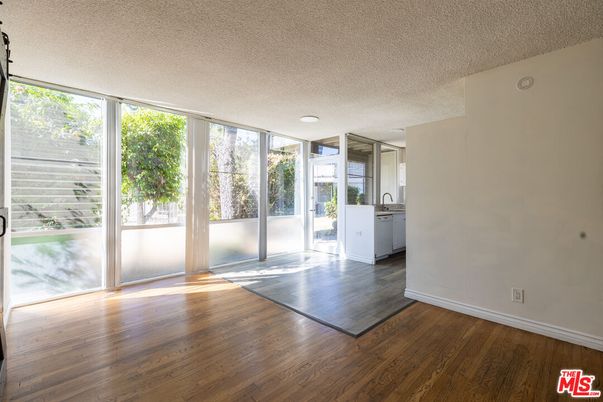 Empty room, Interior, Kitchen, Wood Texture Flooring