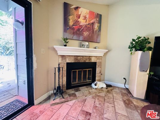 Fireplace, Interior
