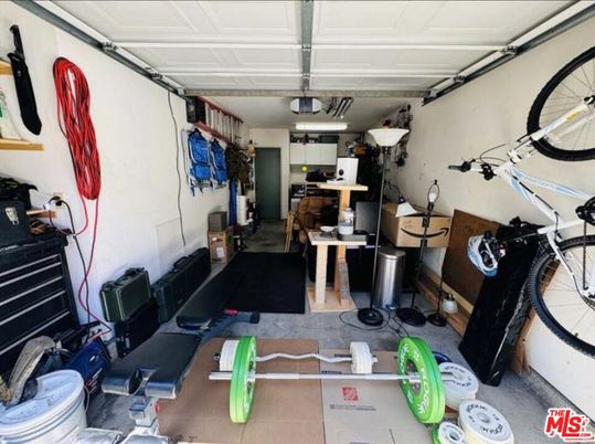 Garage, Interior