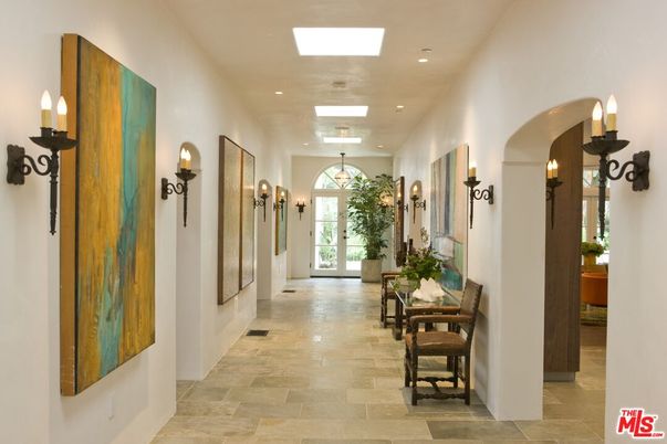 Interior, Recessed Lighting