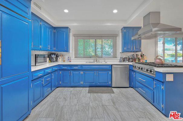 Interior, Kitchen, Marble, Recessed Lighting, Stainless Steel Appliances