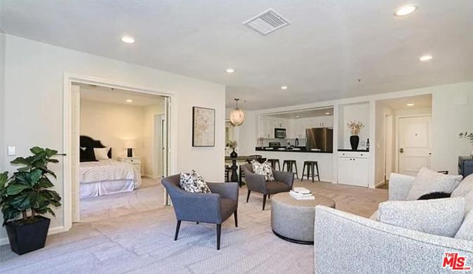 Bedroom, Dining room, Interior, Kitchen, Living room, Pendant Lights, Recessed Lighting