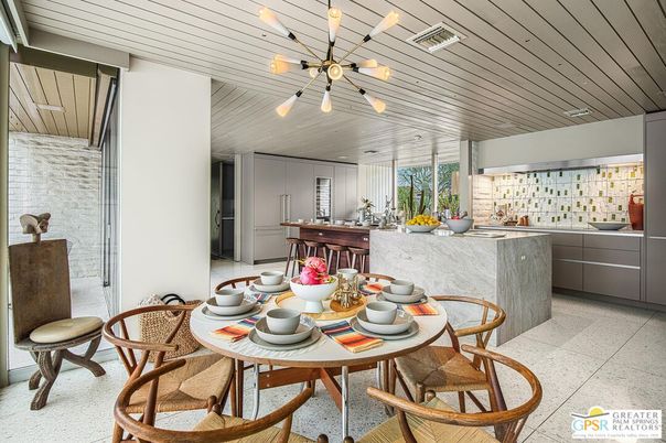 Dining room, Interior, Pendant Lights