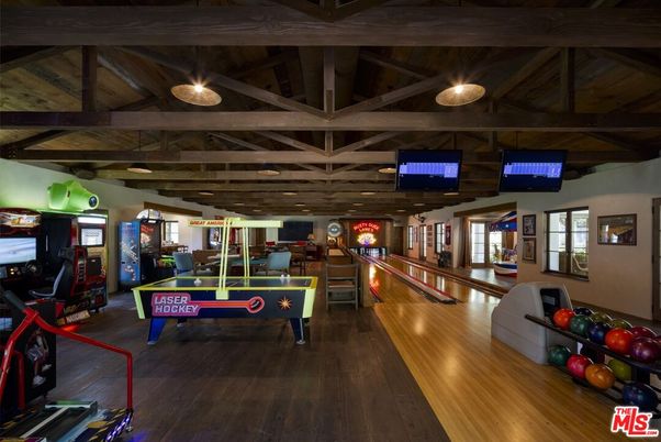 Fitness Equipment, Game Room, Interior, Wooden Beams, Wood Texture Flooring