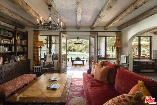 Chandelier, Interior, Living room, Wooden Beams