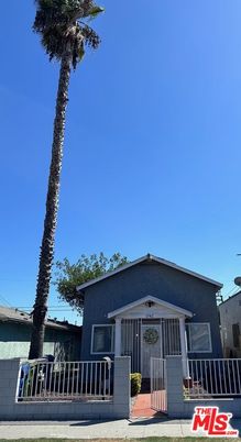 Exterior, Facade, American Craftsman