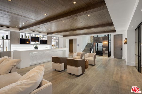 Interior, Living room, Pendant Lights, Recessed Lighting, Wooden Beams, Wooden Ceilings, Wood Texture Flooring